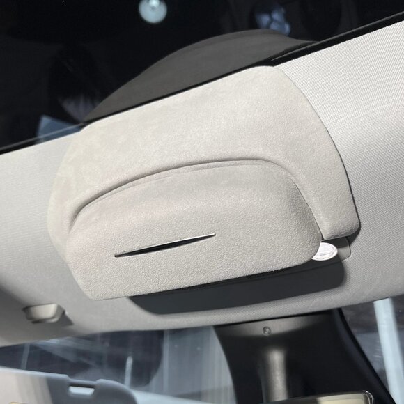 Tesla 2017-2023 Model 3 & Y Cream Alcantara Covered Sunglasses Holding Mount - Picture 1 of 10